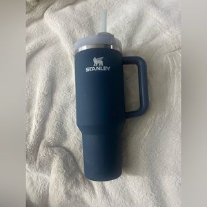 stanley 40 oz tumbler